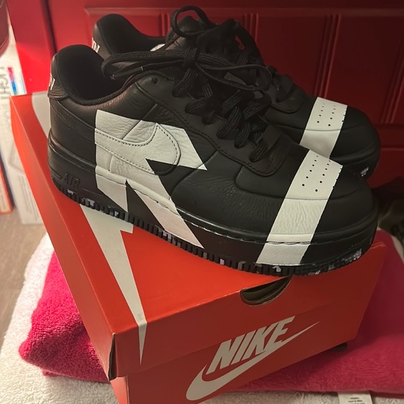 Nike UptownSize 7 New - Picture 2 of 7